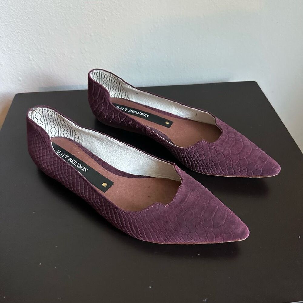 Matt Bernson Snake Pattern Maroon Pointed Toe Fla… - image 1